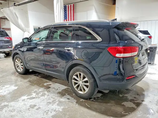 5XYPGDA3XGG053013 2016 KIA SORENTO - Image 2