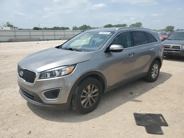 5XYPGDA3XGG053237 2016 KIA SORENTO - Image 1