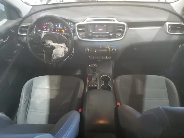 5XYPGDA3XGG055070 2016 KIA SORENTO - Image 8