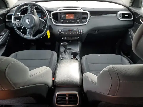 5XYPGDA3XGG057840 2016 KIA SORENTO - Image 8