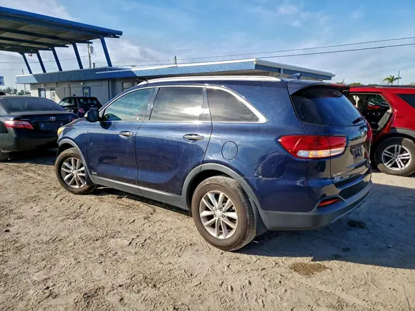 5XYPGDA3XGG060219 2016 KIA SORENTO - Image 2