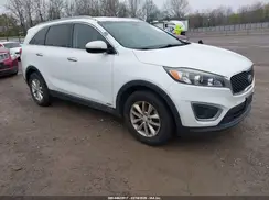 5XYPGDA3XGG061130 2016 KIA SORENTO