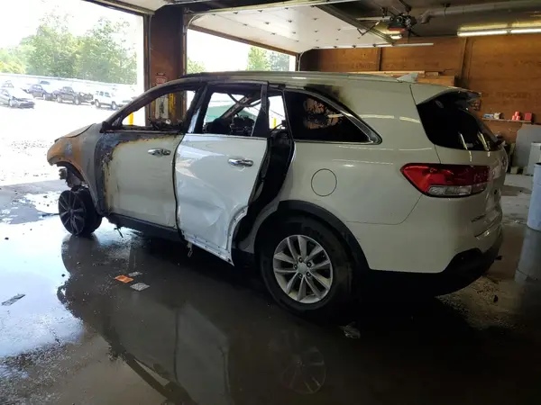 5XYPGDA3XGG061838 2016 KIA SORENTO - Image 2