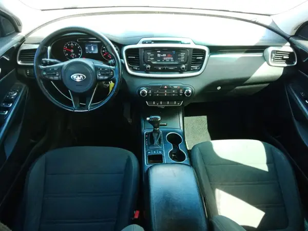 5XYPGDA3XGG062083 2016 KIA SORENTO - Image 8