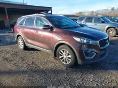5XYPGDA3XGG081135 2016 KIA SORENTO