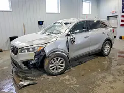 5XYPGDA3XGG086397 2016 KIA SORENTO