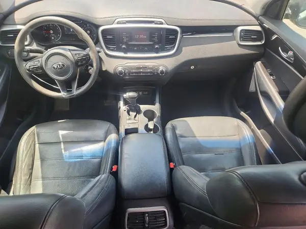 5XYPGDA3XGG110522 2016 KIA SORENTO - Image 8