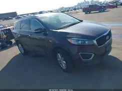 5XYPGDA3XGG128082 2016 KIA SORENTO