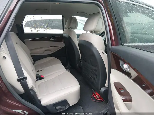 5XYPGDA3XGG128101 2016 KIA SORENTO - Image 8