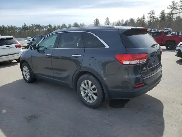 5XYPGDA3XGG136912 2016 KIA SORENTO - Image 2