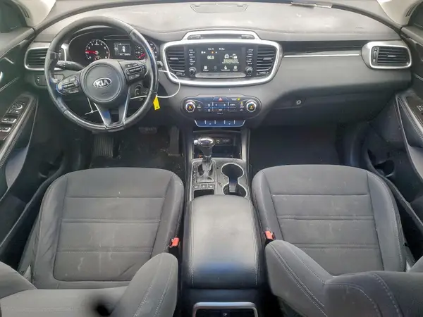 5XYPGDA3XHG192804 2017 KIA SORENTO - Image 8