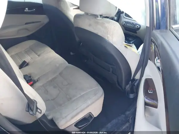 5XYPGDA3XHG215434 2017 KIA SORENTO - Image 8