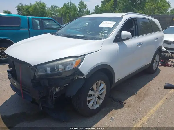 5XYPGDA3XHG253035 2017 KIA SORENTO - Image 2