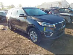 5XYPGDA3XHG263175 2017 KIA SORENTO