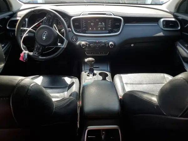 5XYPGDA3XHG263872 2017 KIA SORENTO - Image 8