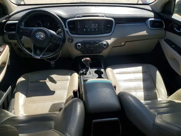 5XYPGDA3XHG280252 2017 KIA SORENTO - Image 8