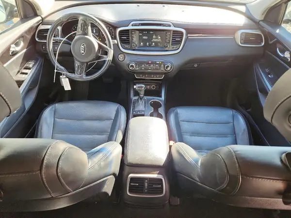 5XYPGDA3XHG284849 2017 KIA SORENTO - Image 8