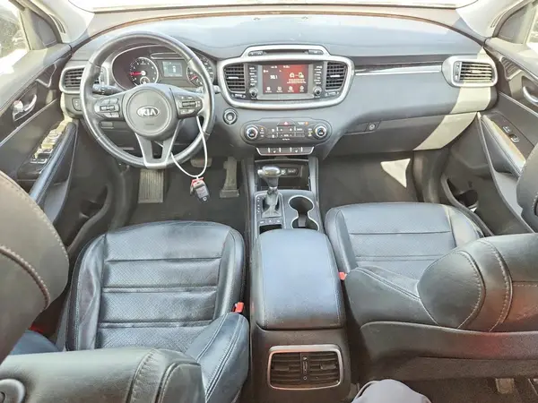 5XYPGDA3XHG286309 2017 KIA SORENTO - Image 8