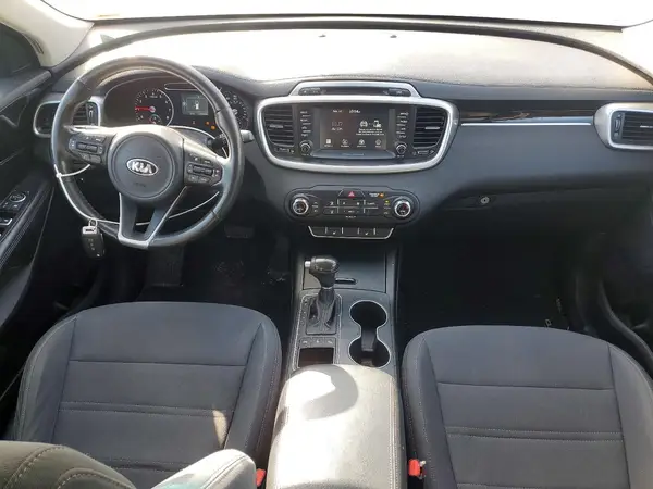 5XYPGDA3XHG294023 2017 KIA SORENTO - Image 8