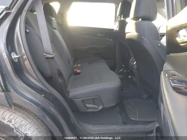 5XYPGDA3XHG315615 2017 KIA SORENTO - Image 8