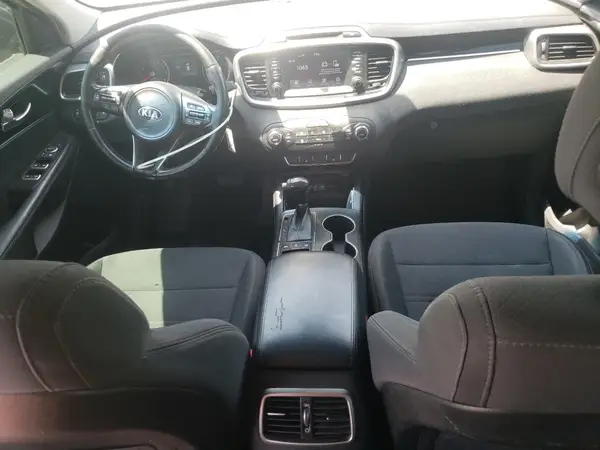 5XYPGDA3XHG318479 2017 KIA SORENTO - Image 8