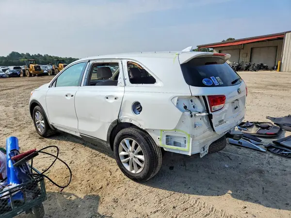 5XYPGDA3XHG321334 2017 KIA SORENTO - Image 2