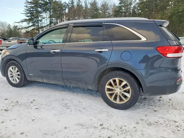 5XYPGDA3XHG325075 2017 KIA SORENTO - Image 2