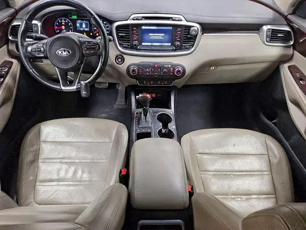 5XYPGDA3XHG326016 2017 KIA SORENTO - Image 8