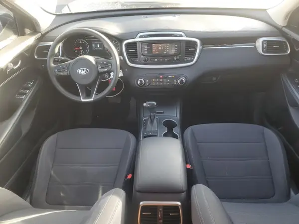 5XYPGDA3XHG331782 2017 KIA SORENTO - Image 8