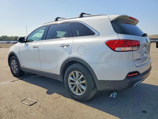 5XYPGDA3XHG336464 2017 KIA SORENTO - Image 2