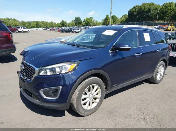 5XYPGDA3XHG337193 2017 KIA SORENTO - Image 2