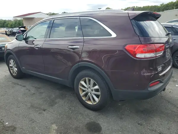 5XYPGDA3XJG344277 2018 KIA SORENTO - Image 2