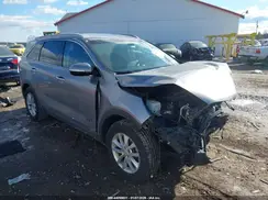 5XYPGDA3XJG352900 2018 KIA SORENTO