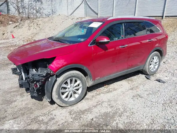 5XYPGDA3XJG367865 2018 KIA SORENTO - Image 2