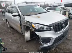5XYPGDA3XJG371687 2018 KIA SORENTO