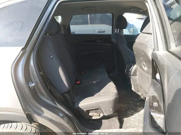 5XYPGDA3XJG373388 2018 KIA SORENTO - Image 8