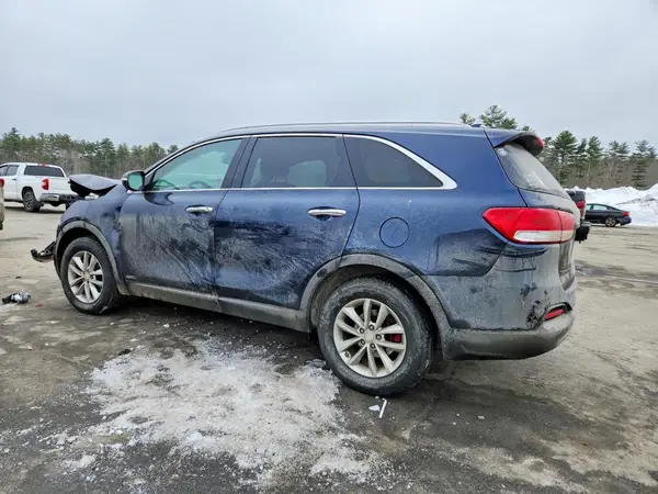 5XYPGDA3XJG375044 2018 KIA SORENTO - Image 2