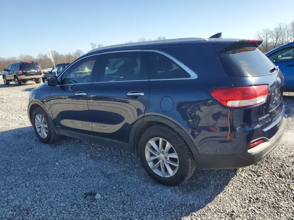 5XYPGDA3XJG387632 2018 KIA SORENTO - Image 2