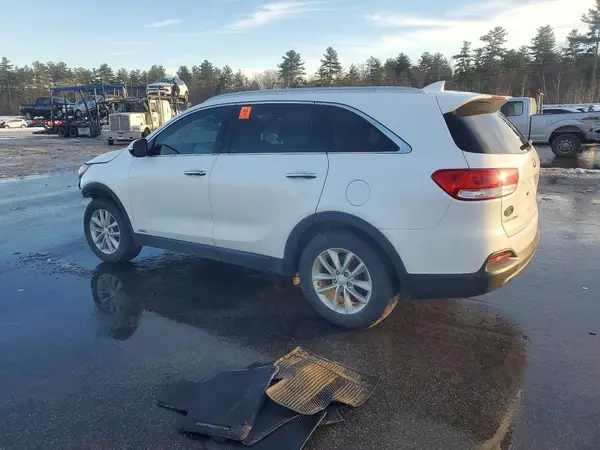5XYPGDA3XJG406857 2018 KIA SORENTO - Image 2