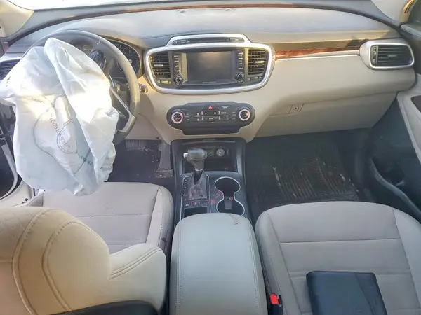 5XYPGDA3XJG406857 2018 KIA SORENTO - Image 8