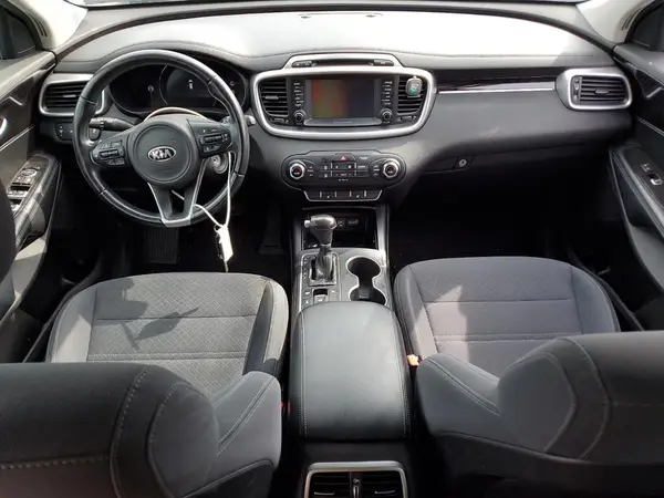 5XYPGDA3XJG409399 2018 KIA SORENTO - Image 8