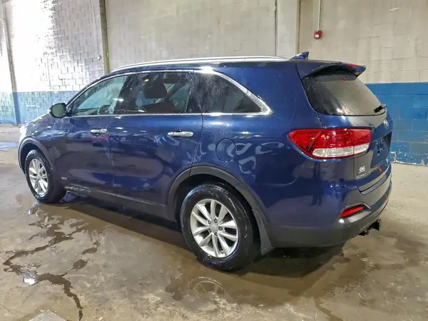 5XYPGDA3XJG424923 2018 KIA SORENTO - Image 2