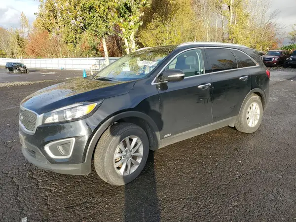 5XYPGDA3XJG425845 2018 KIA SORENTO - Image 1