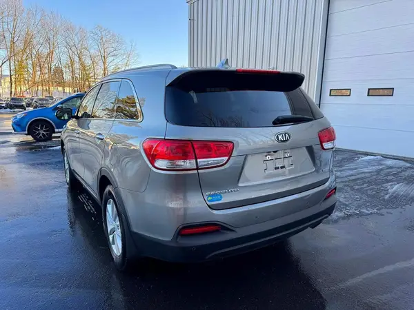 5XYPGDA3XJG426347 2018 KIA SORENTO - Image 2