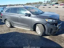 5XYPGDA3XKG437009 2019 KIA SORENTO