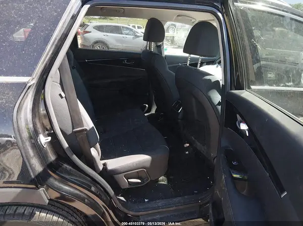 5XYPGDA3XKG452044 2019 KIA SORENTO - Image 8