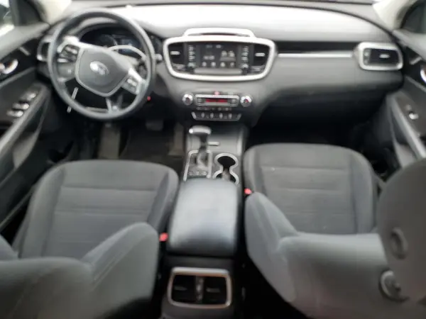 5XYPGDA3XKG453775 2019 KIA SORENTO - Image 8