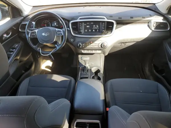 5XYPGDA3XKG456191 2019 KIA SORENTO - Image 8