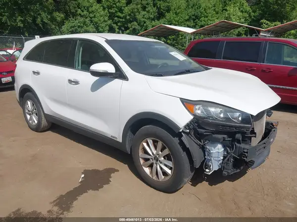 5XYPGDA3XKG459009 2019 KIA SORENTO - Image 1