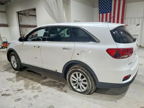 5XYPGDA3XKG460001 2019 KIA SORENTO - Image 2